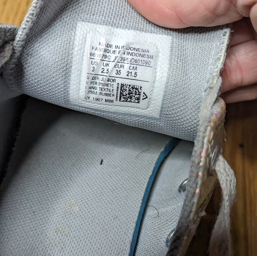 Converse Size 3 Chuck Taylor All‎ Star Iridescent Glitter Low Top Sneaker Shoes - Picture 9 of 9